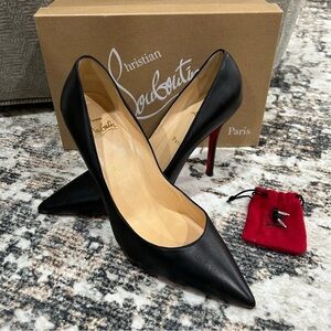 Christian Louboutin Apostrophy Pump Black Size 39.5